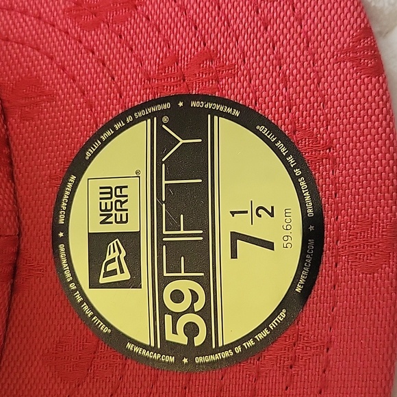 HAT - Picture 4 of 5